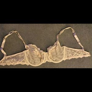 Chantelle underwire bra size 34D